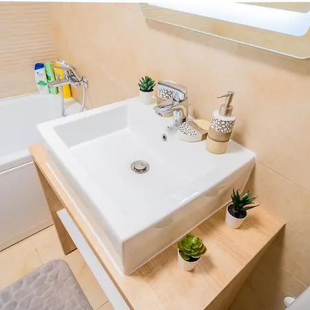 Queen Elizabeth - Ultracentral - Free Parking & Ac * Bukareszt