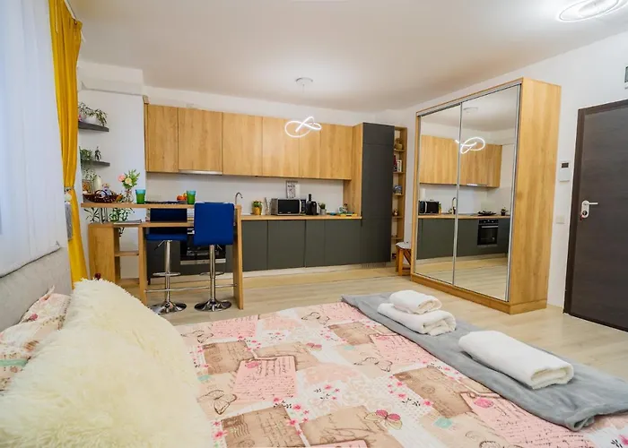 Queen Elizabeth - Ultracentral - Free Parking & Ac Apartament *